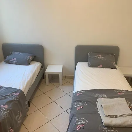 Tavernola Recidence Appartement *